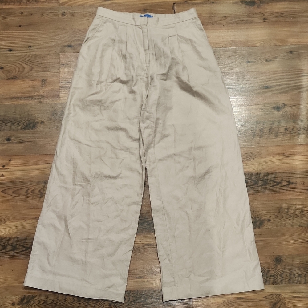 Wide Leg High-Rise Pants in Light Beige